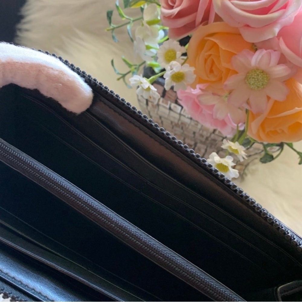 NWOT Coach Accordion Zip Around Graffiti Signature with Horse and Carriage Print - Picture 4 of 7